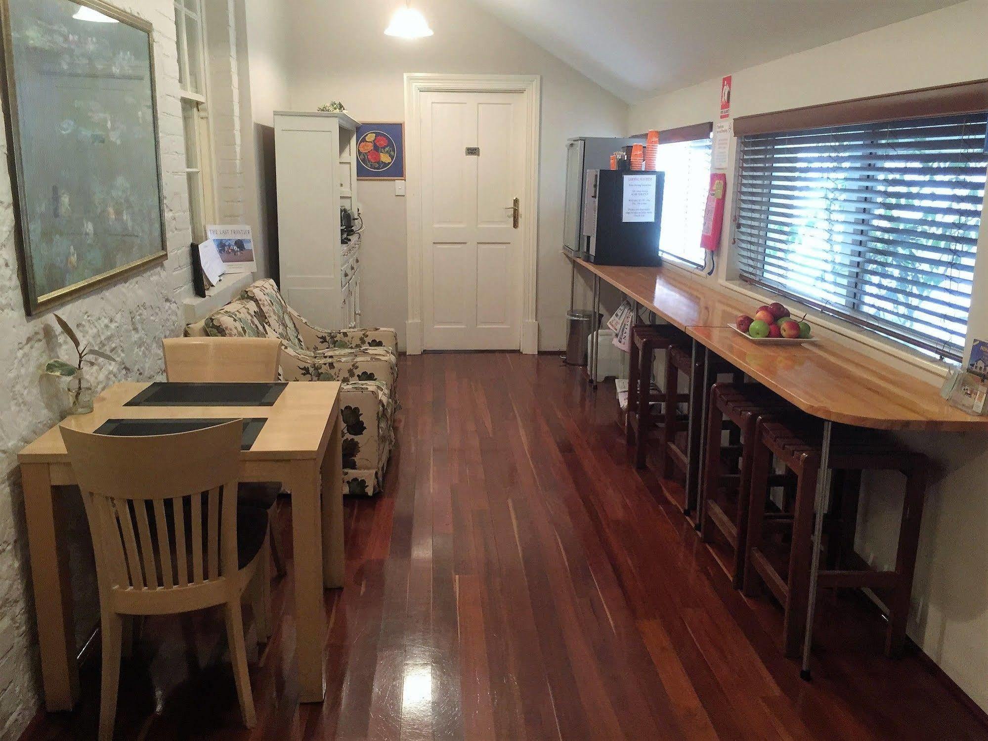 Arundels Boutique Accommodation West Perth Extérieur photo